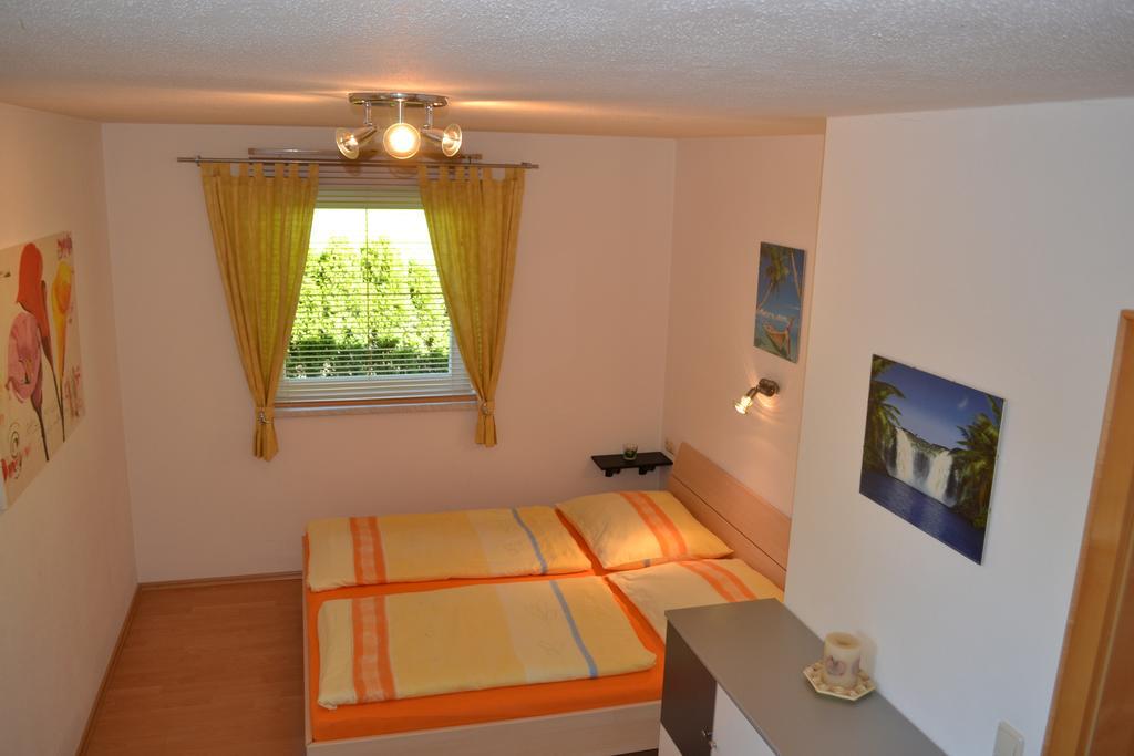 Villa Rupert Und Jasmin Hauser Sankt Ulrich am Pillersee Room photo